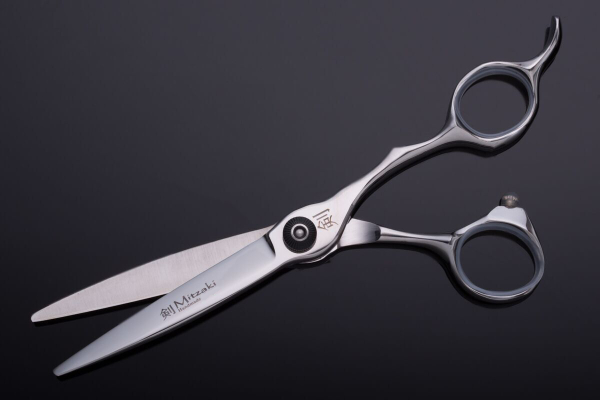 Mitzaki YAMATO600 (6.0 Zoll) , Ihr neuer Alleskönner, perfekte Scliceschere, robuste Scherenblätter aus japanischem PREMIUM-Stahl, preislich unschlagbar